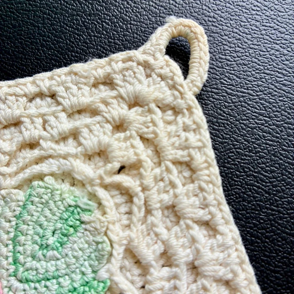 VTG Handmade Crochet Pot Holder Pink 3D Rose Floral Cottagecore Cream Square